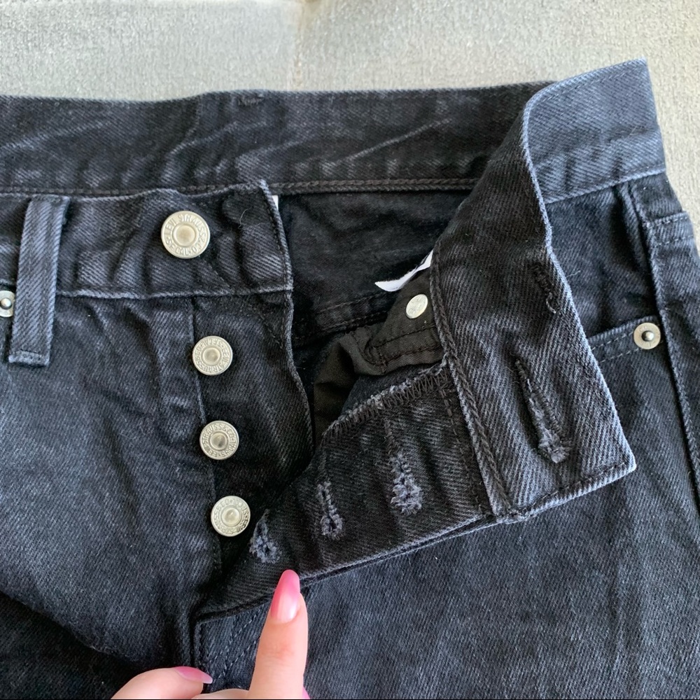 LEVI’S Button Fly Black Jeans - Picture 4 of 11